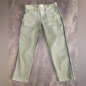 Lucky Brand Army green utility style cargo pants.